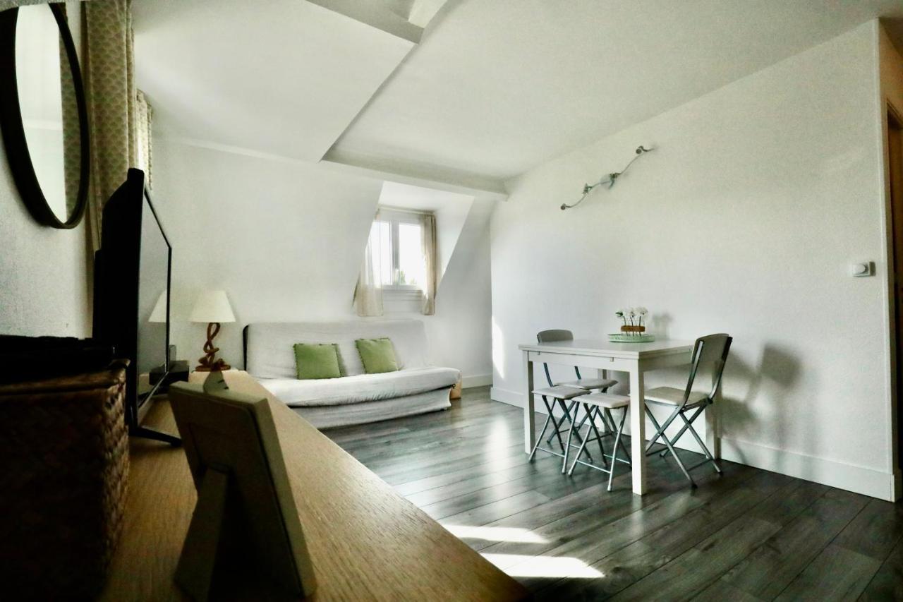 Appartement De L'Hippodrome Avec Deux Chambres Deauville Zewnętrze zdjęcie